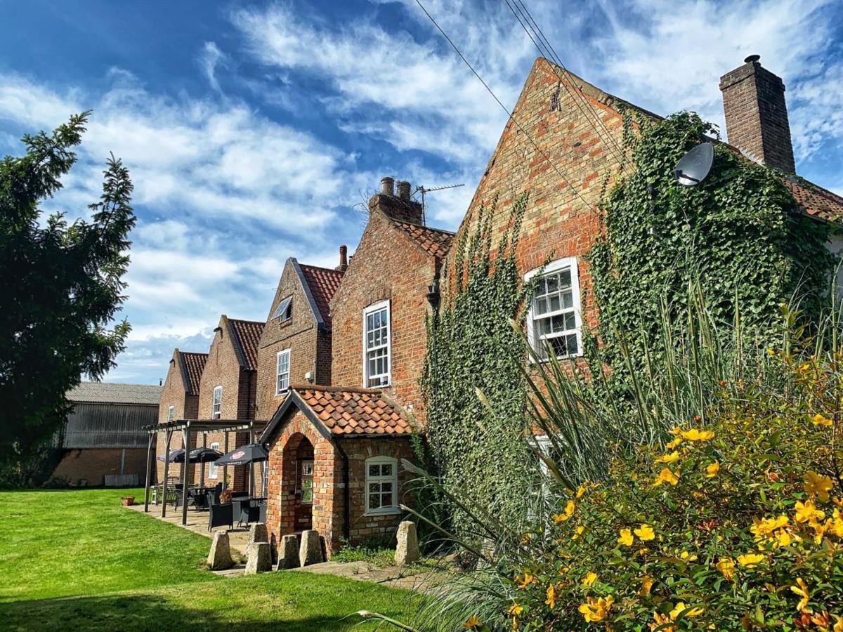 The Leagate Inn Coningsby Exteriér fotografie